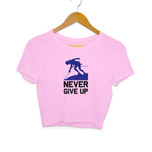 "NEVER GIVE UP" Crop Tops Light Pink